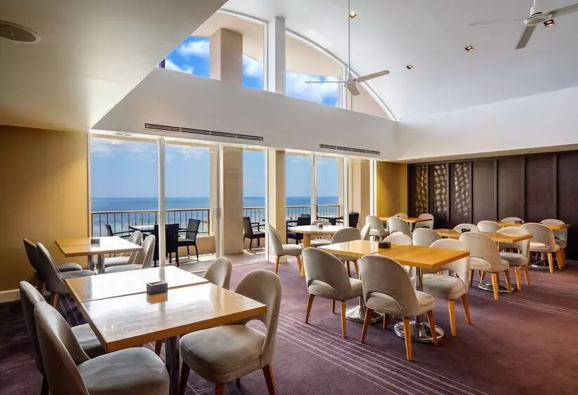 اتاق کلاب, Hyatt Regency Guam