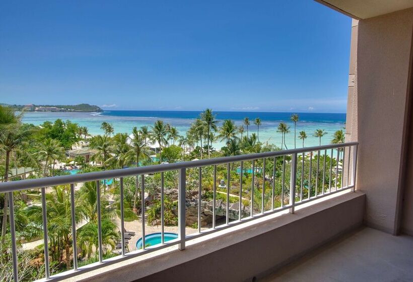 Clubrum, Hyatt Regency Guam