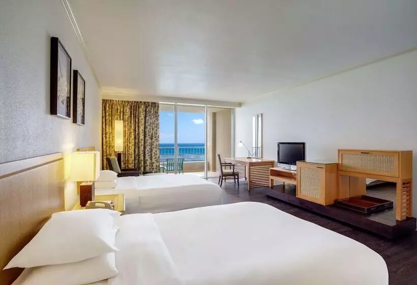 اتاق کلاب, Hyatt Regency Guam