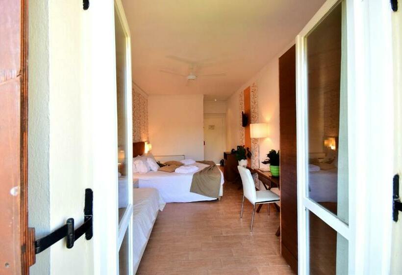 标准间带山景, Kalyves Beach