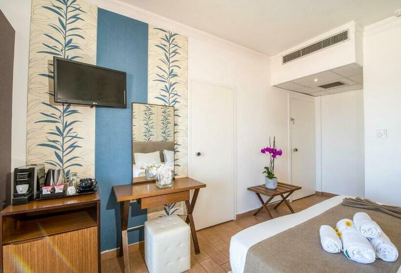 带海景的标准房, Kalyves Beach