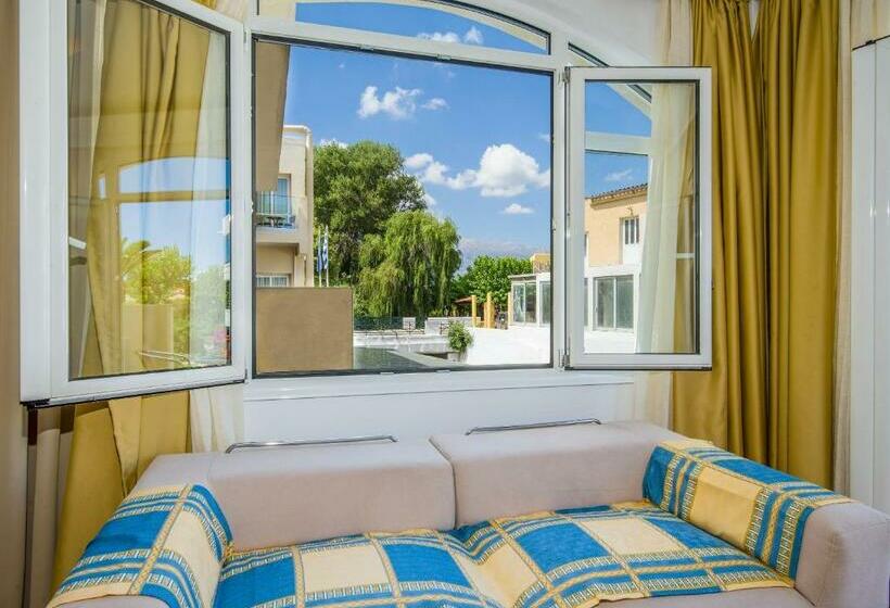 标准间侧面带海景, Kalyves Beach