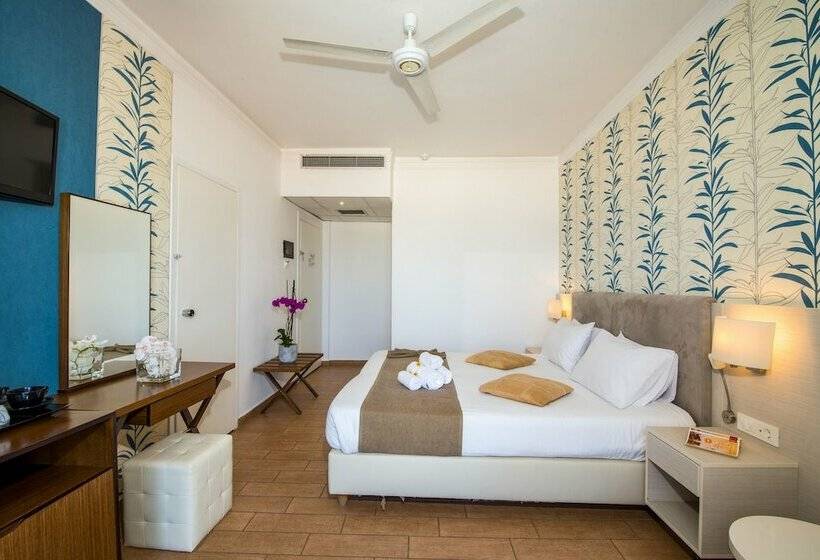 带海景的标准房, Kalyves Beach