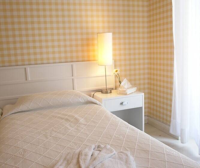 غرفة سوبيريور ثلاثية مطلّة علي البحر, Paradise Art