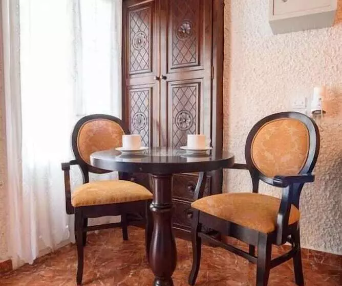 スタンダード４人部屋, Porto Perissa