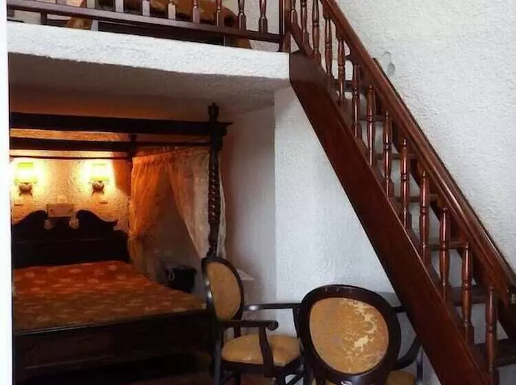 スタンダード４人部屋, Porto Perissa