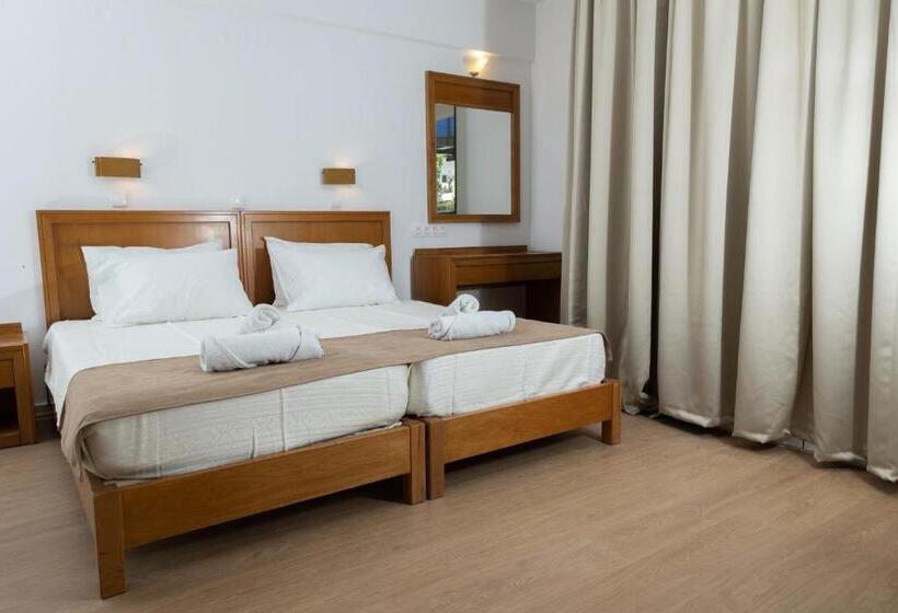 家庭间, Santa Marina Unique