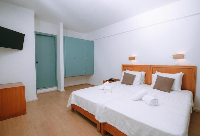 家庭间, Santa Marina Unique