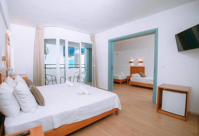 家庭间, Santa Marina Unique