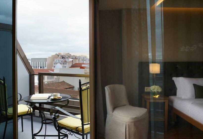 带景观的行政房, Titania