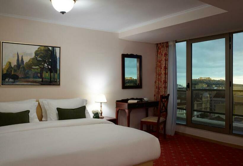 小型套房, Titania