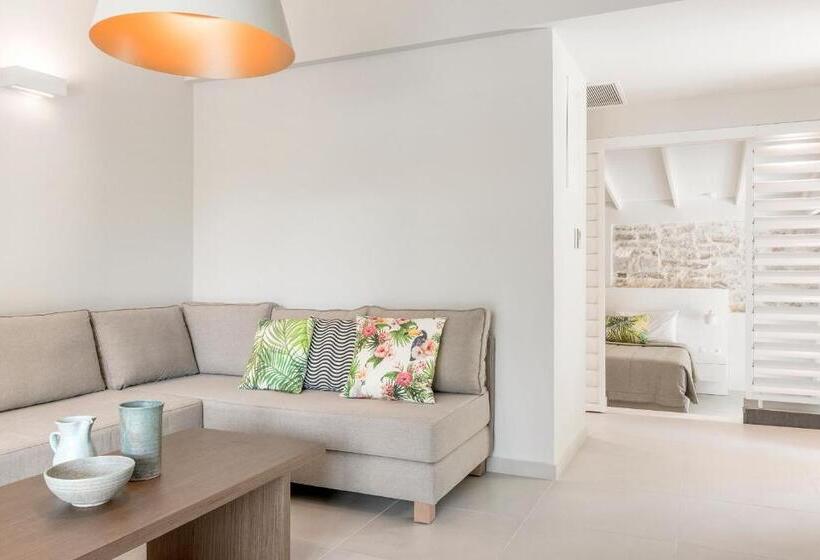 スーペリアージュニアスイート, Makryammos Bungalows