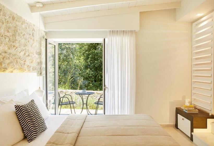 スーペリアージュニアスイート, Makryammos Bungalows