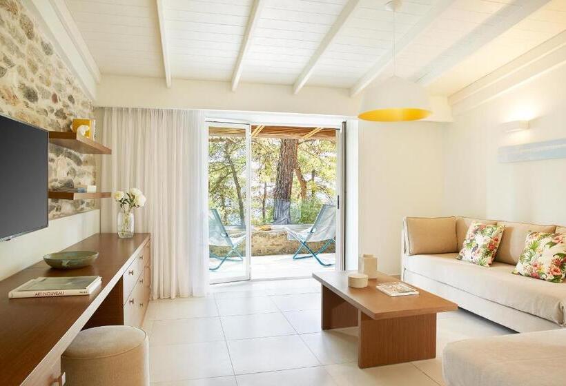 スーペリアージュニアスイート, Makryammos Bungalows