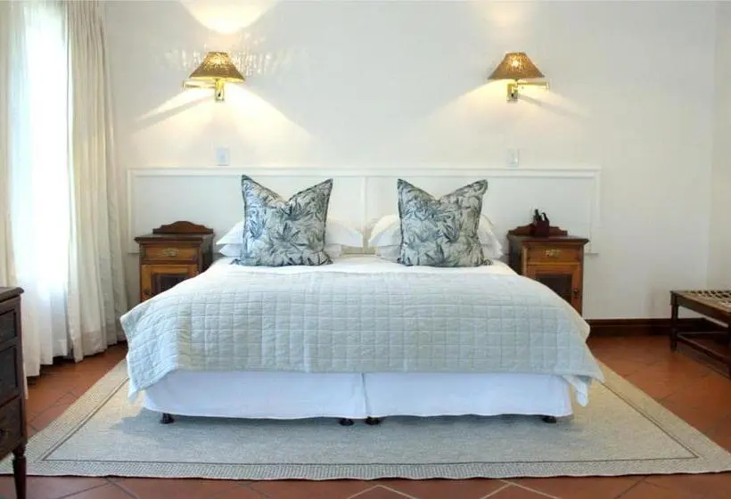 デラックスルーム, Budmarsh Country Lodge