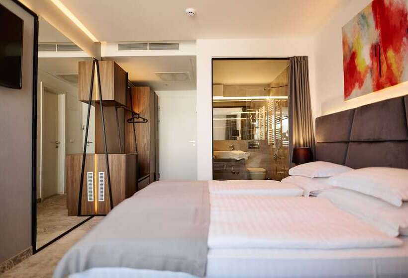 Номер Стандарт Индивидуальный, Paris