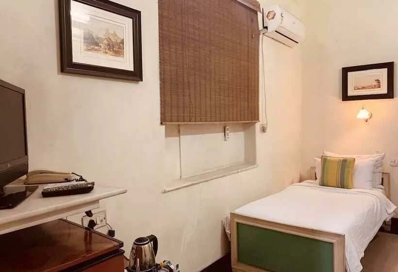 スタンダードルーム, The Elgin Fairlawn Kolkata