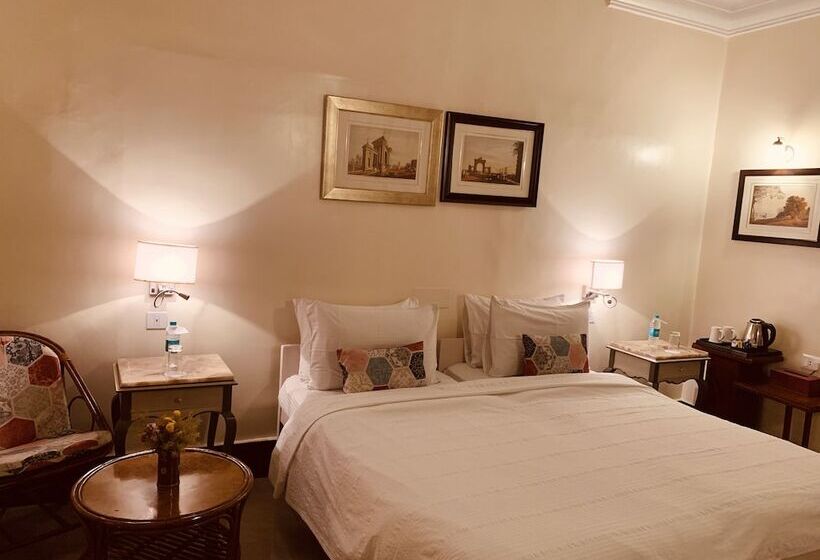 Номер Deluxe, The Elgin Fairlawn Kolkata