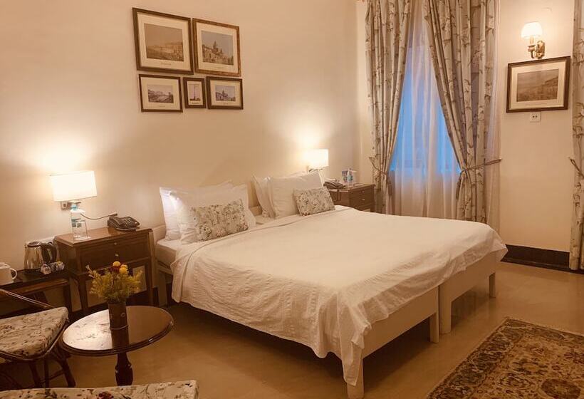 Номер Deluxe, The Elgin Fairlawn Kolkata