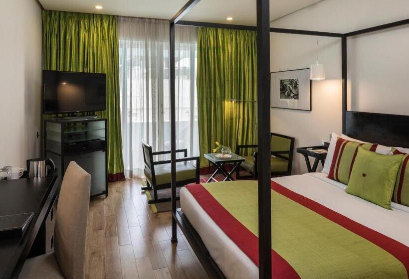 발코니 디럭스 룸, The Park Bangalore