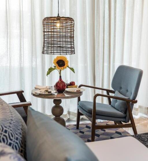 테라스 디럭스 룸, The Park Bangalore