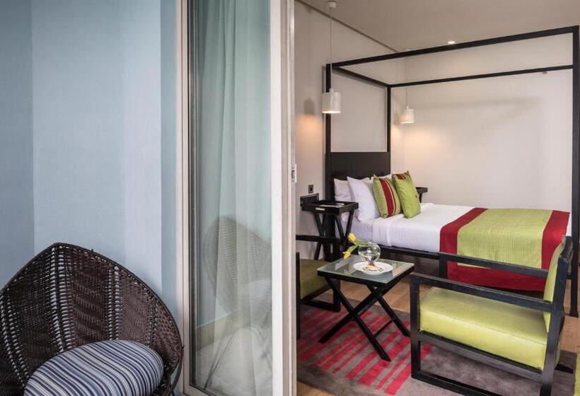 발코니 디럭스 룸, The Park Bangalore