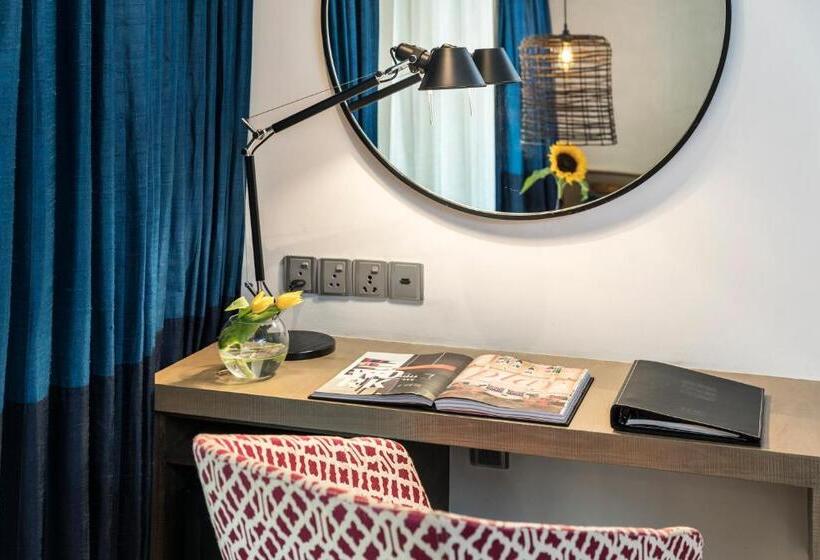 Номер Deluxe с Террасой, The Park Bangalore