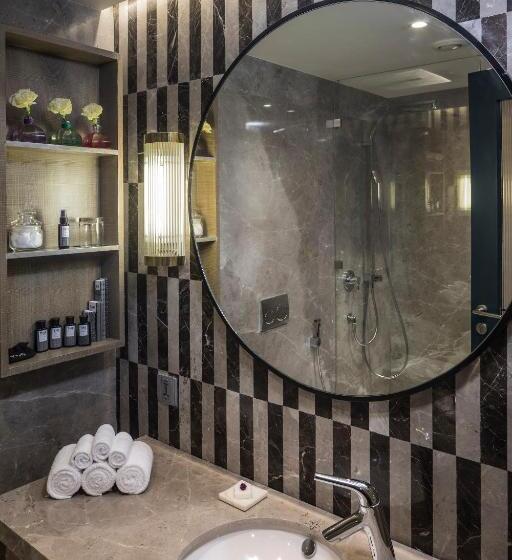 테라스 디럭스 룸, The Park Bangalore