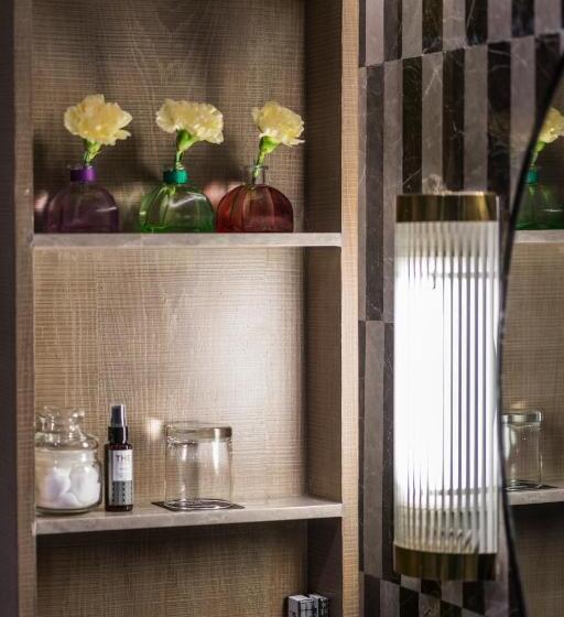 테라스 디럭스 룸, The Park Bangalore