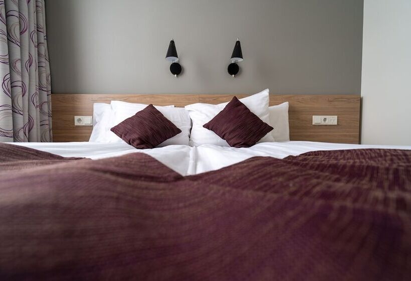 اتاق استاندارد, Valaskjalf