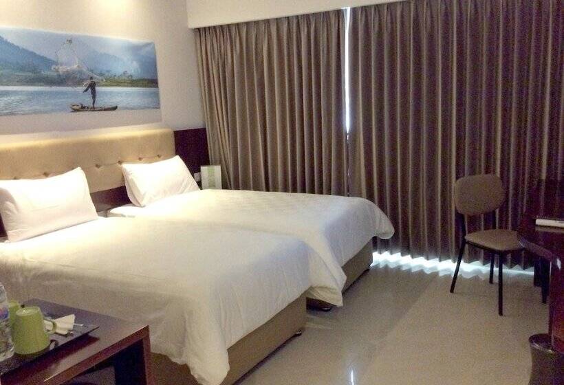 スーペリアールーム, Primebiz  Tegal