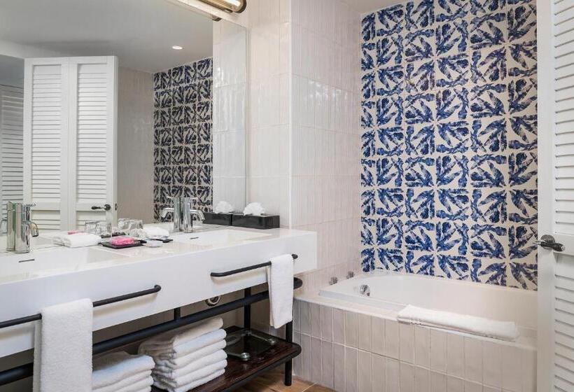 سوئیت جونیور خانوادگی, Ocean Coral Spring Resort - All Inclusive