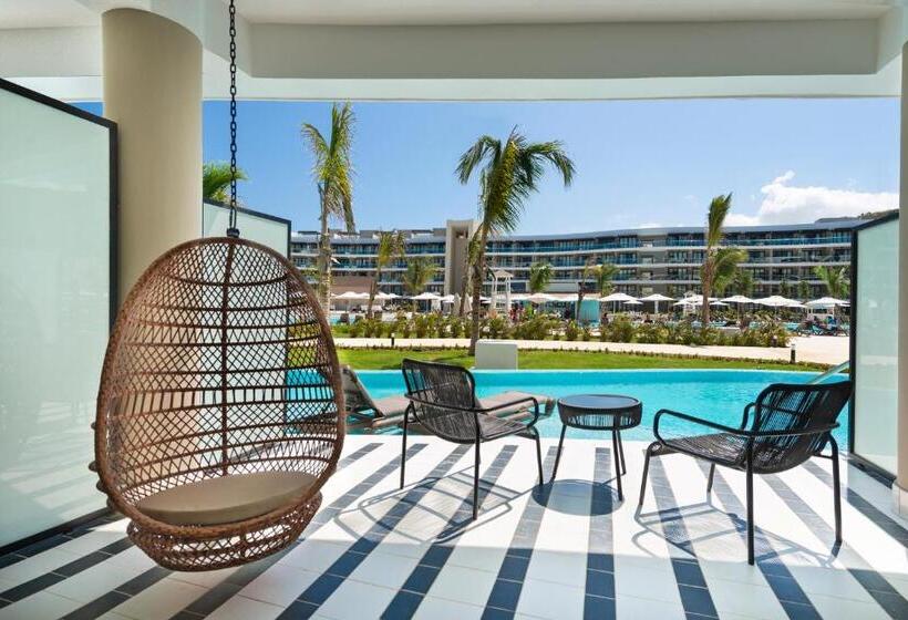 Junior swim-up suite, Ocean Coral Spring Resort - All Inclusive