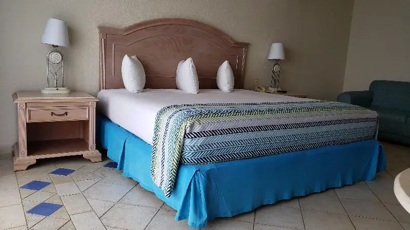 سوئیت جونیور با چشمانداز باغ, Ocean Coral Spring Resort - All Inclusive