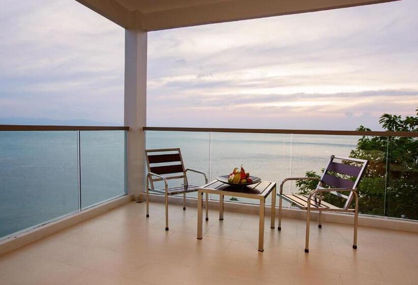 ロイヤルスイート, Sunset Beach Club