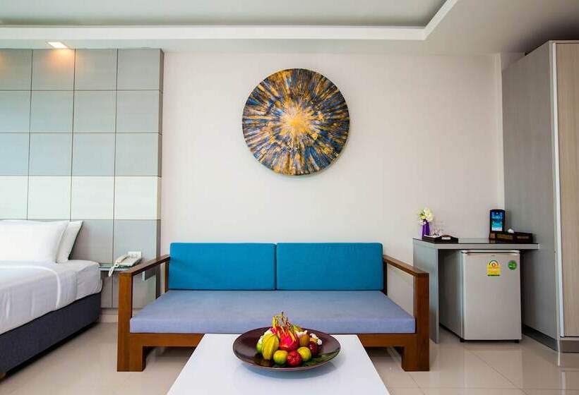 ジュニアスイート, Sunset Beach Club