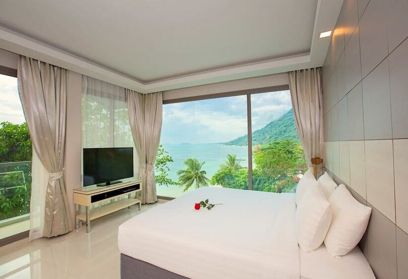 ジュニアスイート, Sunset Beach Club