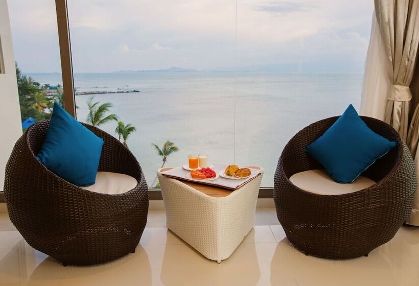 ロイヤルスイート, Sunset Beach Club