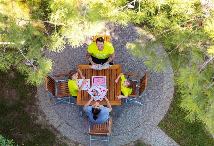 ファミリールーム, Atlantic