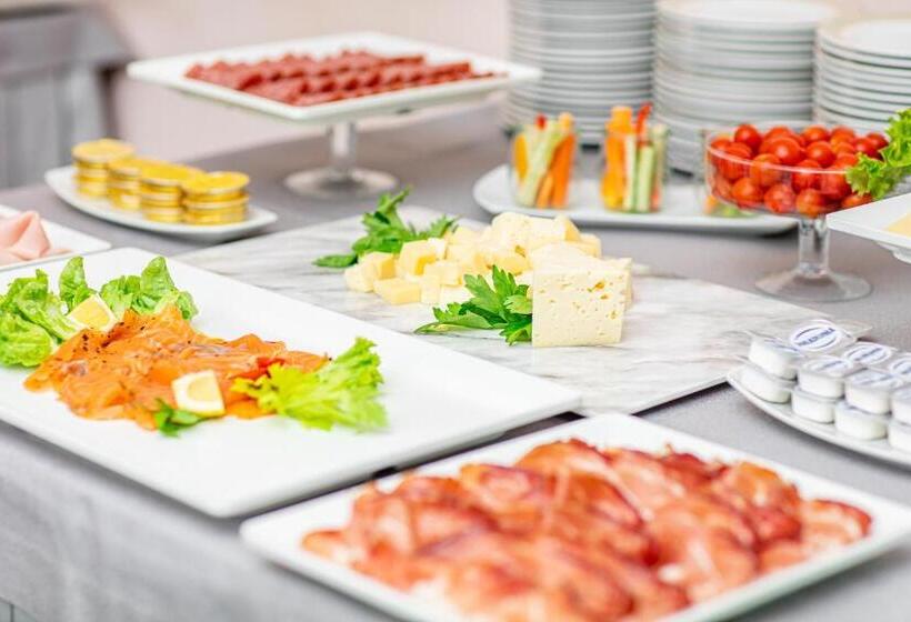 オーシャンビュースタンダードルーム, Atlantic