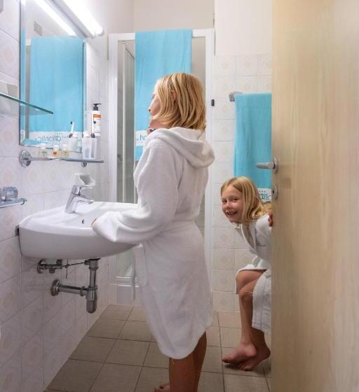 オーシャンビュースタンダードルーム, Atlantic