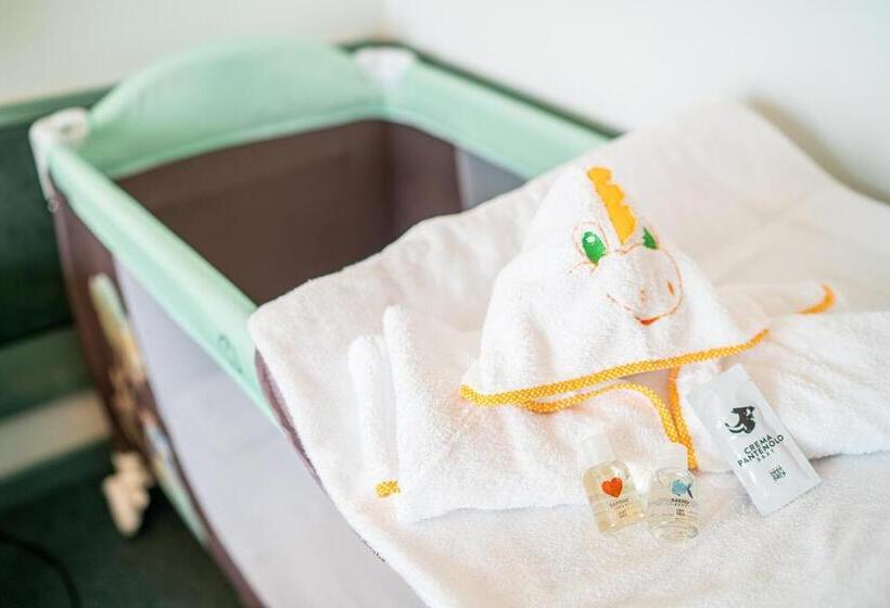 景色の見えるスタンダード4人部屋, Atlantic