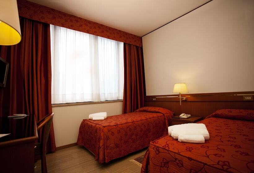 חדר סטנדרט, Augustus