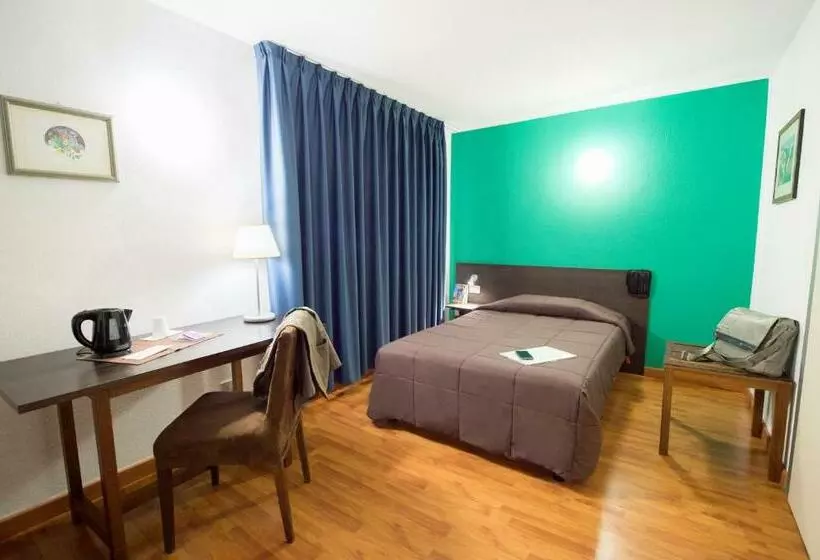 اتاق استاندارد یک نفره, Ibis Styles Palermo Cristal