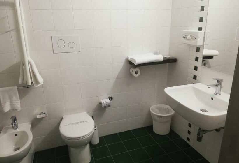 اتاق استاندارد, Ibis Styles Palermo Cristal