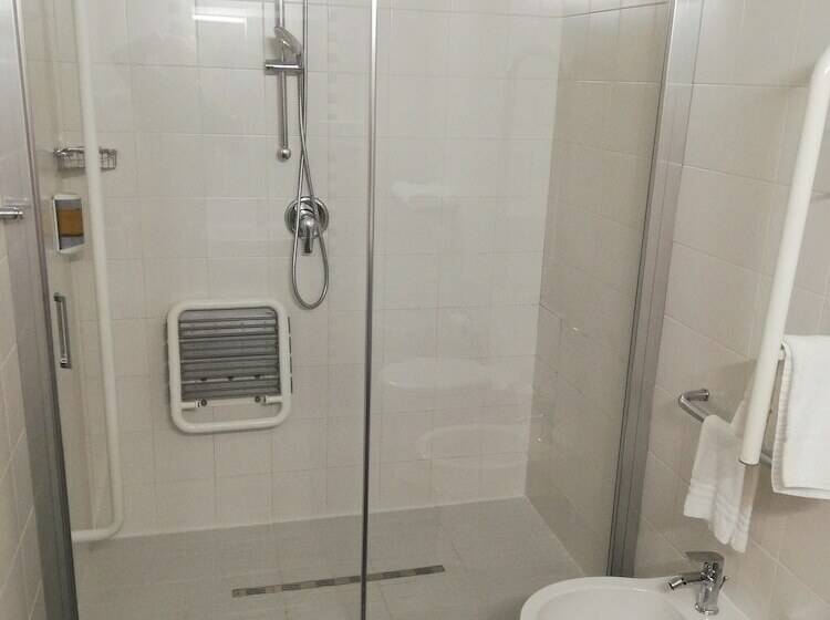 اتاق استاندارد, Ibis Styles Palermo Cristal
