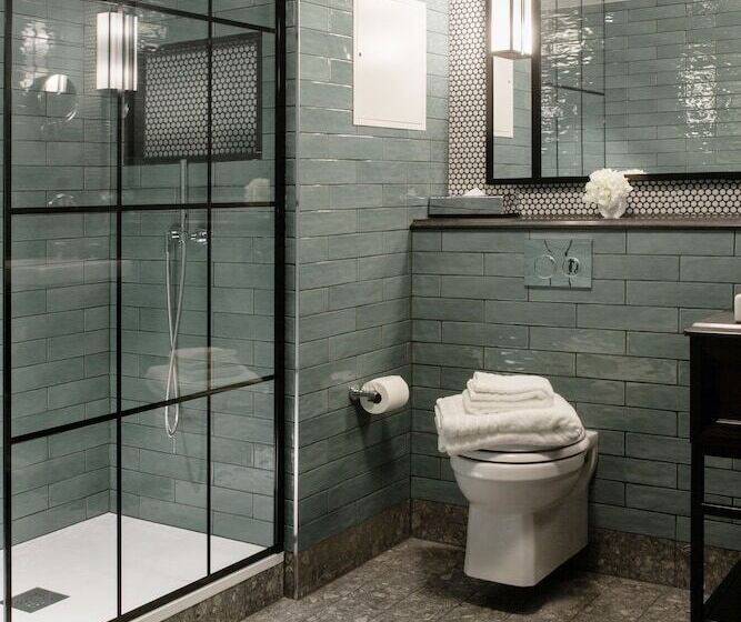 이그제큐티브 룸, The Green