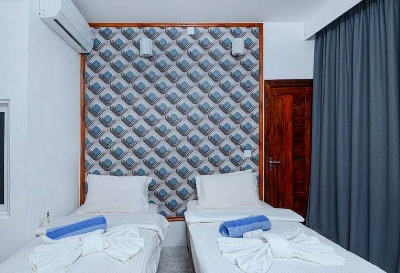 اتاق لوکس, Ci  Ritorno View