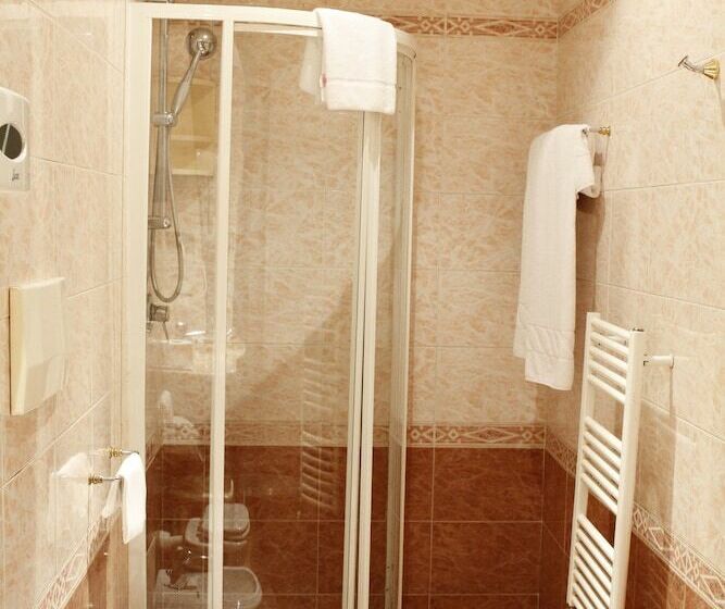 חדר סטנדרט, Genio