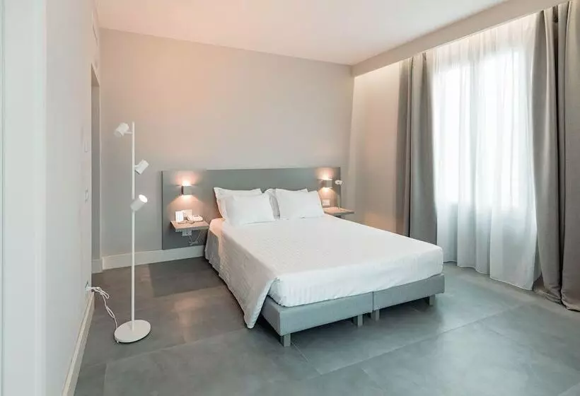 スーペリアールーム, Grand Hotel Croce Di Malta